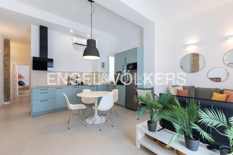 Foto b82484bc-f6d1-4bef-9ff2-a7e68d41f361. Alquiler apartamento luminoso apartamento ubicado en el cabanyal corta estancia en Valencia