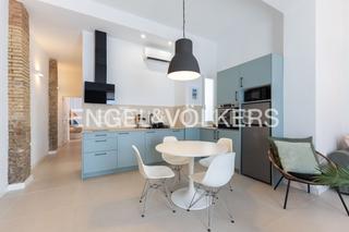 Lloguer Apartament  Carrer de felipe de gauna. Luminoso apartamento ubicado en el cabanyal  corta estancia