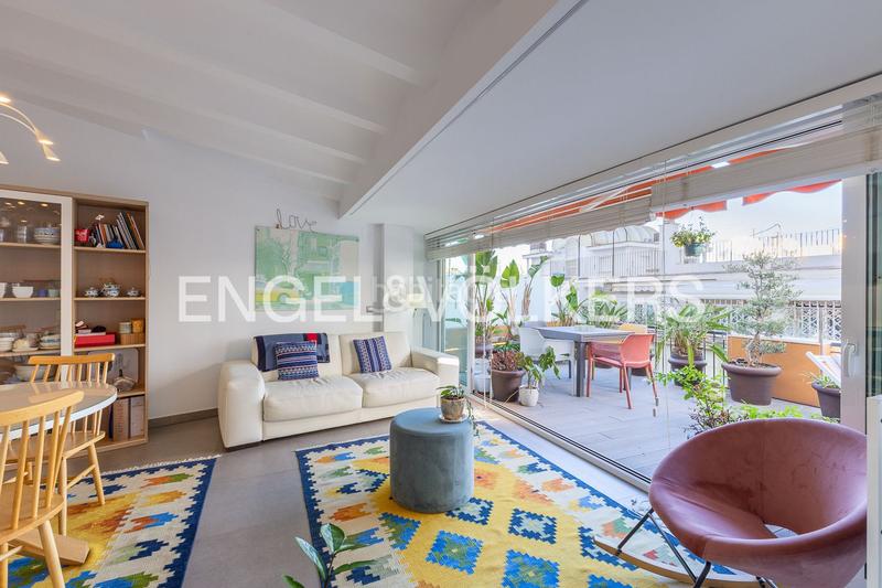 Foto 8f1fdde7-b040-4106-9868-94984e634311. Location attique avec chauffage parking dans El Mercat Valencia