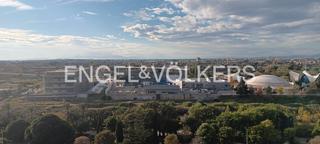 Location Appartement  Passeig de l'albereda. Luminoso piso de tres dormitorios a amueblar vistas al turia y a