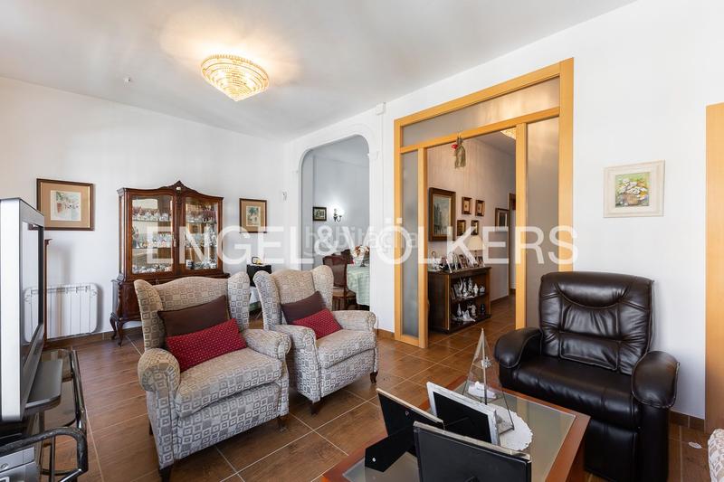 Foto 2aa38aac-79b9-4fdf-aba2-1a6b5c1b1130. Appartement mit heizung parking in Russafa Valencia