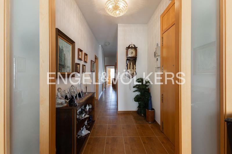 Foto 30b73379-5a79-4224-9ced-aa0f2638bb96. Appartement mit heizung parking in Russafa Valencia