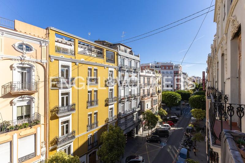 Foto 4fccddb6-f5d6-4a42-8d2c-a2e517bb9166. Appartement mit heizung parking in Russafa Valencia