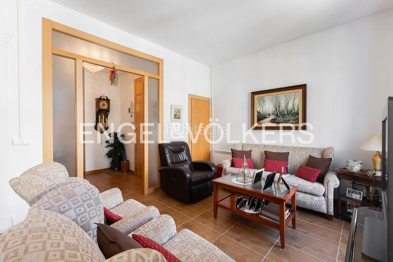 Foto b73b280c-af40-41c4-9ef2-a17406449b15. Appartement mit heizung parking in Russafa Valencia