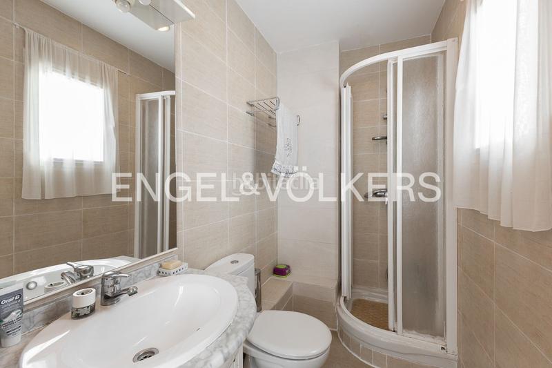 Foto be41dd72-84ac-48ee-87fc-f54c3e78b224. Appartement mit heizung parking in Russafa Valencia