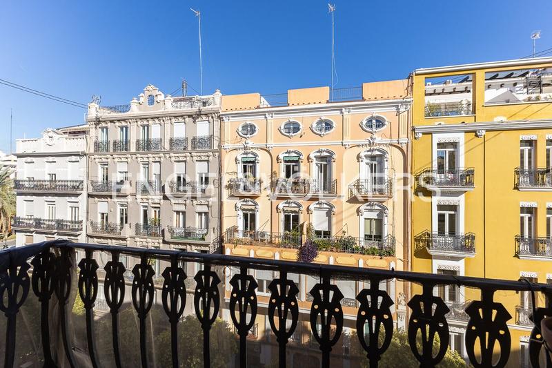 Foto ffee7fb8-c832-4866-8b5b-86a5259d5c05. Appartement mit heizung parking in Russafa Valencia