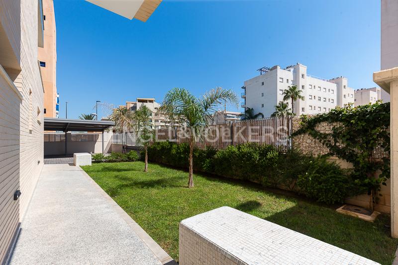 Foto b483e72d-c87d-4901-ba4e-82046499ace0. Lloguer apartament amb calefacció aparcament piscina a Daimús