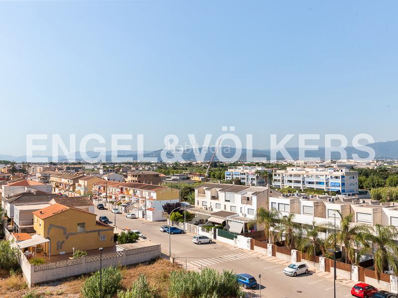 Foto bb5b1b59-c95e-4f5e-87b8-e5ccd359f976. Lloguer apartament amb calefacció aparcament piscina a Daimús