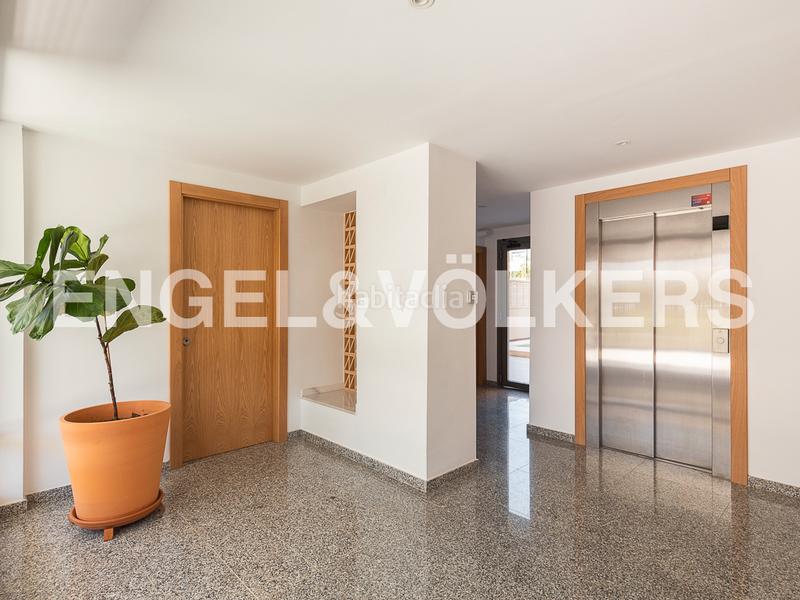 Foto 56935c09-ace5-4597-acf6-23263d7596f6. Rent apartment with heating parking pool in Daimús