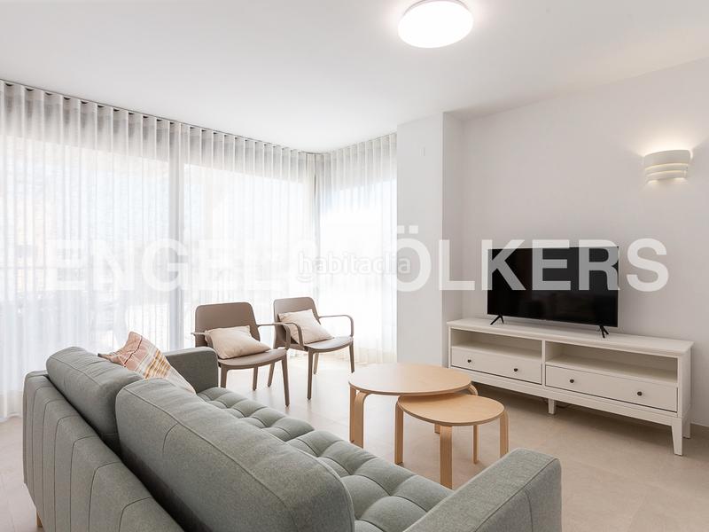 Foto ade45cd4-8b50-495c-9f43-db39dc558a79. Rent apartment with heating parking pool in Daimús