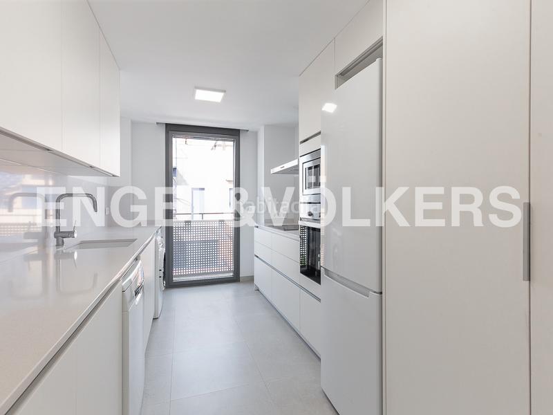 Foto ae783b8d-13ec-4dcd-8886-41c343474108. Rent apartment with heating parking pool in Daimús