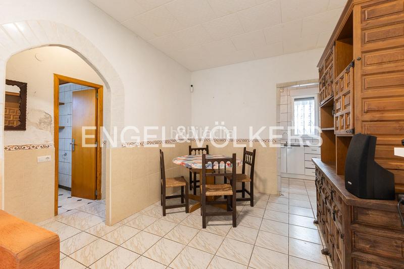 Foto 0c437a92-24bf-471e-a344-9d3e2f6309c7. Haus mit heizung parking in Playa Morros de Gos Oropesa del Mar