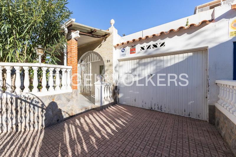 Foto 13026713-9b5b-4053-9586-bfd590c5c739. Haus mit heizung parking in Playa Morros de Gos Oropesa del Mar