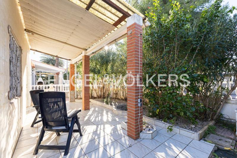 Foto 4df910d2-340b-4a6c-9f4d-8e6e5a66dced. Haus mit heizung parking in Playa Morros de Gos Oropesa del Mar