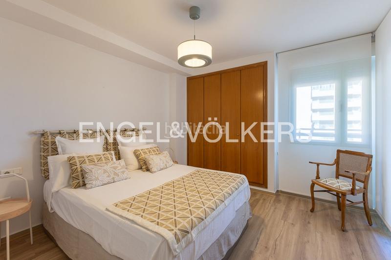 Foto 08ee393b-f50a-43cb-8011-db5c8bc40e7c. Alquiler apartamento exclusivo apartamento frente al mar en residencial en Alboraya