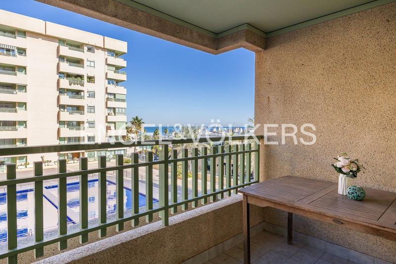 Foto 0df63b2e-2fc6-4d92-93f0-ca69ee49c91d. Rent apartment with heating pool in La Patacona Alboraya