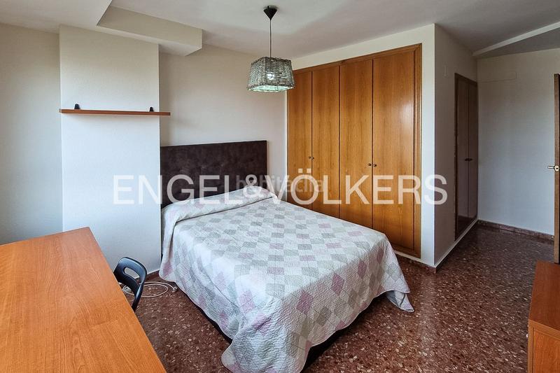 Foto 6dd04601-65eb-4da5-bbed-2a00b1af27ce. Lloguer apartament amb calefacció aparcament piscina a Valencia