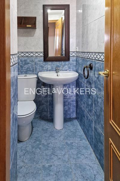 Foto c95baee1-8363-4fc6-8aee-72f514e721ff. Lloguer apartament amb calefacció aparcament piscina a Valencia