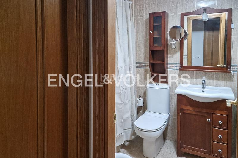 Foto 39bd437e-8473-43e4-814d-4e36a9cb21de. Location appartement avec chauffage parking piscine dans Valencia