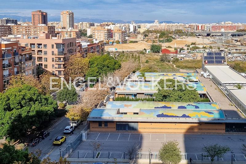 Foto e3947ed4-5e1f-4fb9-b874-39a94f44213a. Location appartement avec chauffage parking piscine dans Valencia