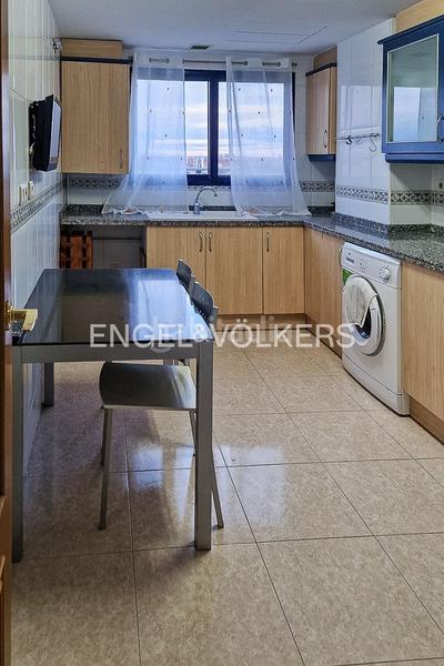 Foto 38006172-e7da-498b-a34b-b579c8be5b9c. Miete appartement mit heizung parking pool in Camí Reial Valencia