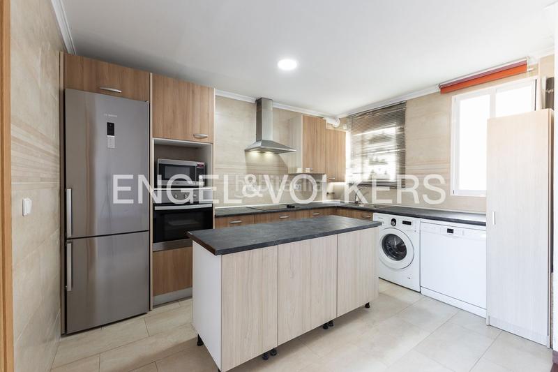 Foto 2d9f7109-acab-4fd4-8158-87760a70318f. Lloguer apartament amb calefacció a Nou Moles Valencia