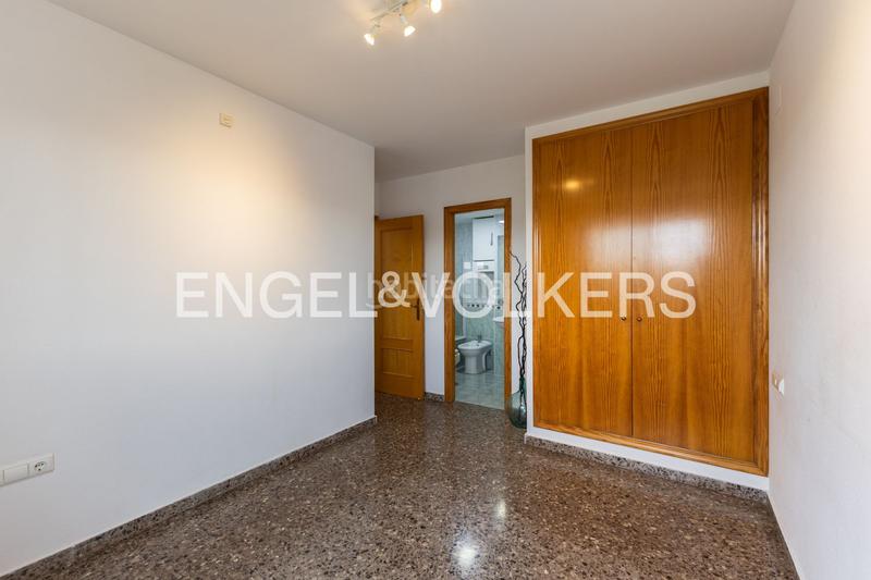 Foto 098e6f45-9604-44ef-a21d-b45cc05323cb. Miete appartement mit heizung in Aiora Valencia