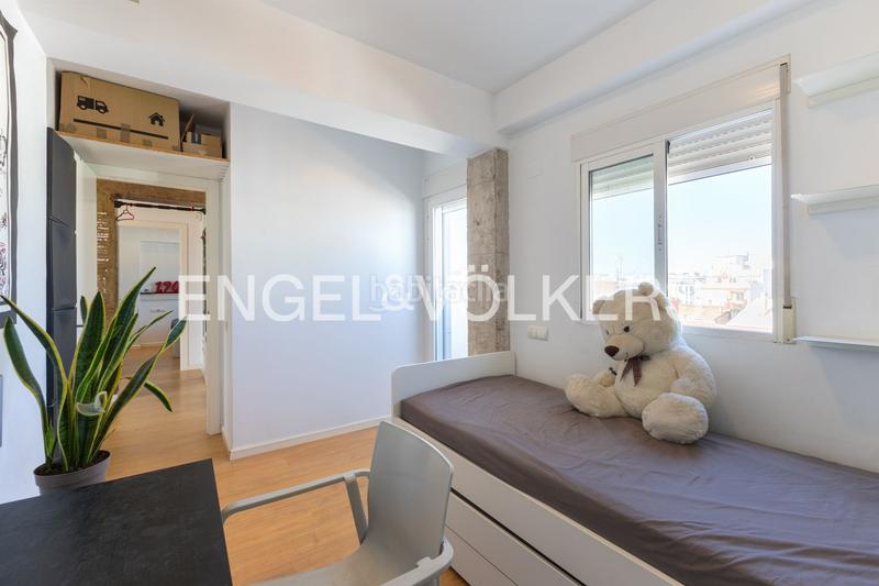 Foto 35794d3c-d7d2-4b8f-b258-977917b48848. Àtic amb calefacció a La Petxina Valencia