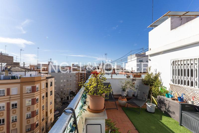 Foto 3a71ac22-5a76-4d12-aff7-4bd83e76bc83. Àtic amb calefacció a La Petxina Valencia