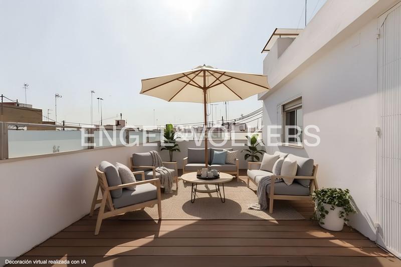 Foto da72b6f7-0fe4-4886-9039-2ef8316a0a30. Àtic amb calefacció a La Petxina Valencia