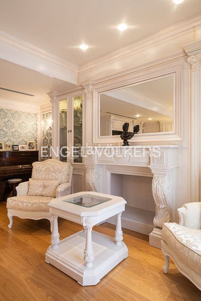 Foto 6d812573-1a9c-496a-9b8a-b0777b5bf37c. Casa adossada amb calefacció aparcament a El Cabanyal-El Canyamelar Valencia