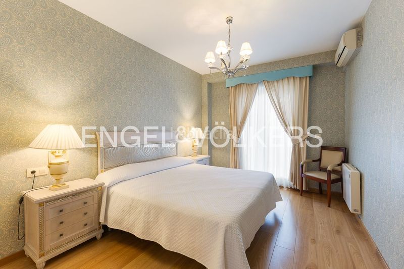 Foto 89f75a40-5690-4567-a4f0-96edc886f8f5. Casa adossada amb calefacció aparcament a El Cabanyal-El Canyamelar Valencia