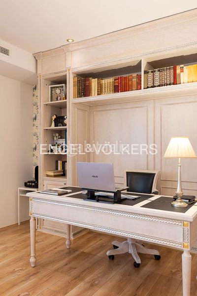 Foto 9256518a-1856-46a8-8317-27db5ba18d98. Casa adossada amb calefacció aparcament a El Cabanyal-El Canyamelar Valencia