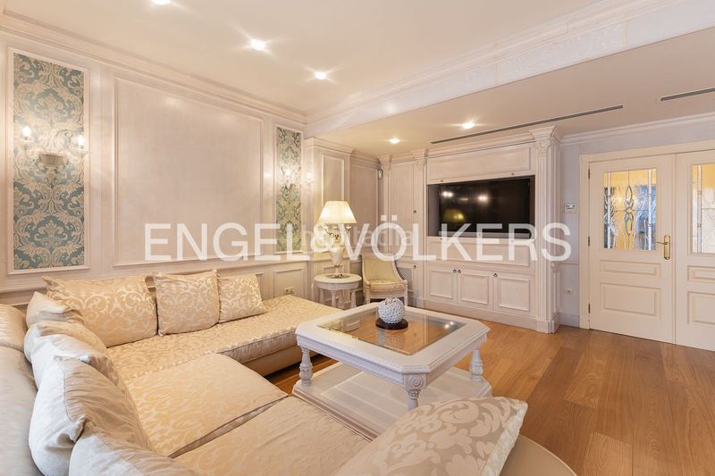 Foto e06b38a0-a8a7-4ff3-83ee-96567cc178f6. Casa adossada amb calefacció aparcament a El Cabanyal-El Canyamelar Valencia