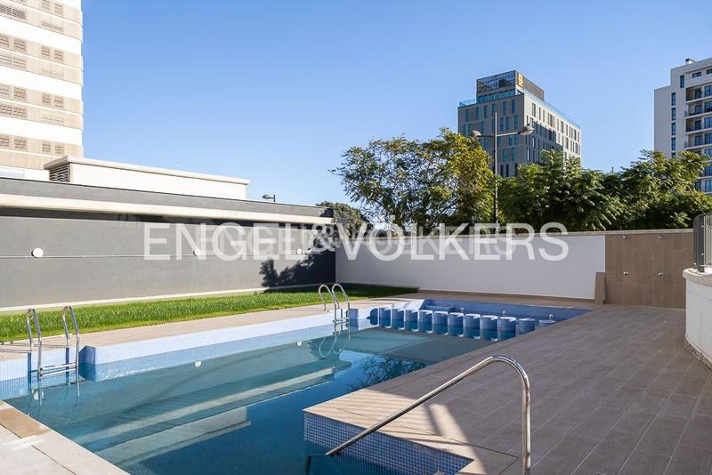 Foto bc06c4f9-0edb-42d5-acc8-439f7d466662. Miete appartement mit heizung parking pool in La Punta Valencia