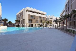 Location Appartement à Centro Ciudad. Exclusivo piso a estrenar en urbanización con piscina en jávea