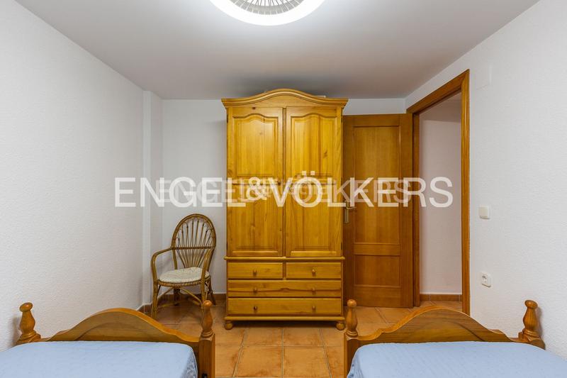 Foto a71f94c6-4f5a-4367-83ac-ab5fe1f406d0. Alquiler apartamento alquiler en av blasco ibañes 24 en Cullera