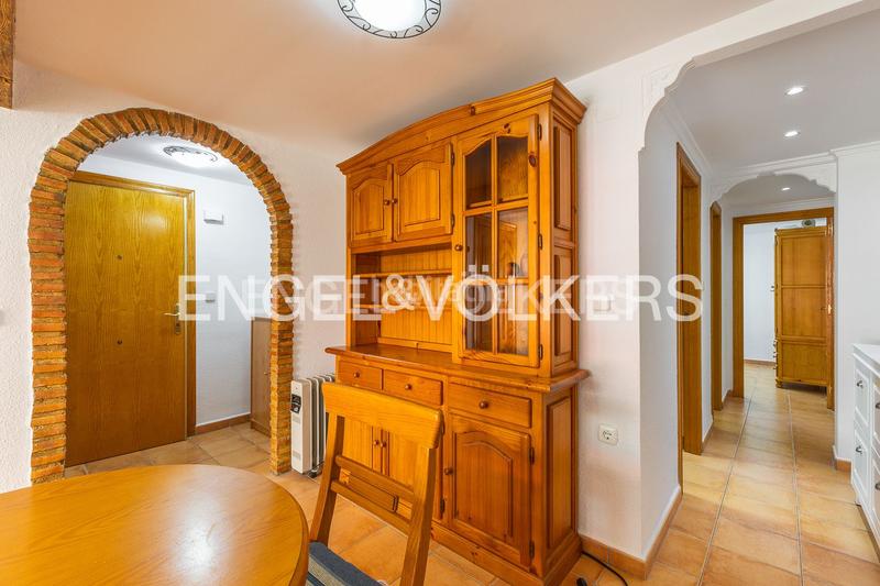 Foto fa243fac-7906-420e-ba5c-4c0b2b3395bb. Alquiler apartamento alquiler en av blasco ibañes 24 en Cullera