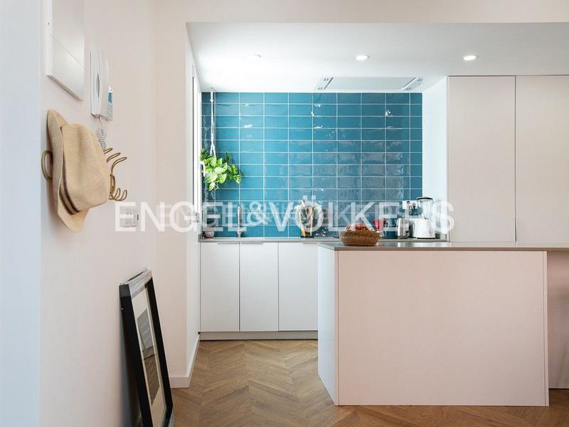 Foto 40ed7a67-e0cc-428f-894f-ebabed996b72. Alquiler ático  con terraza en ruzafa para corta estancia en Valencia