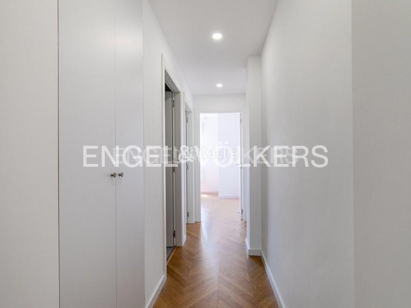 Foto cfa141a1-607e-4ff6-8594-89608eb9ee61. Alquiler ático  con terraza en ruzafa para corta estancia en Valencia