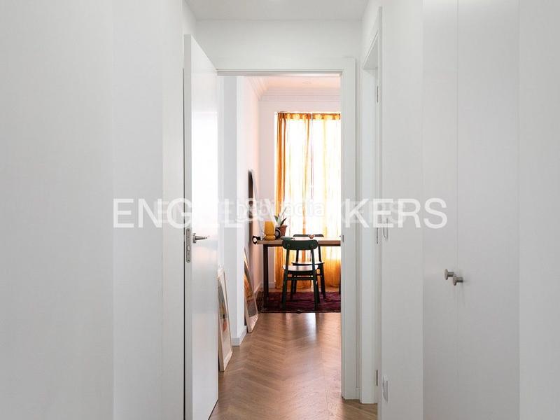 Foto d561d93c-3bf2-46e2-aa63-dc33ea4148d0. Alquiler ático  con terraza en ruzafa para corta estancia en Valencia