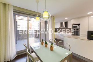 Dúplex a Nou Benicalap. Exclusivo tríplex en nou benicalap patios privados, piscina, 3 d