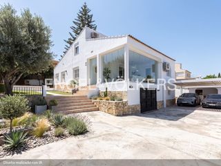 Maison  Micalet. Magnificas vistas en vivienda con piscina, bétera valencia