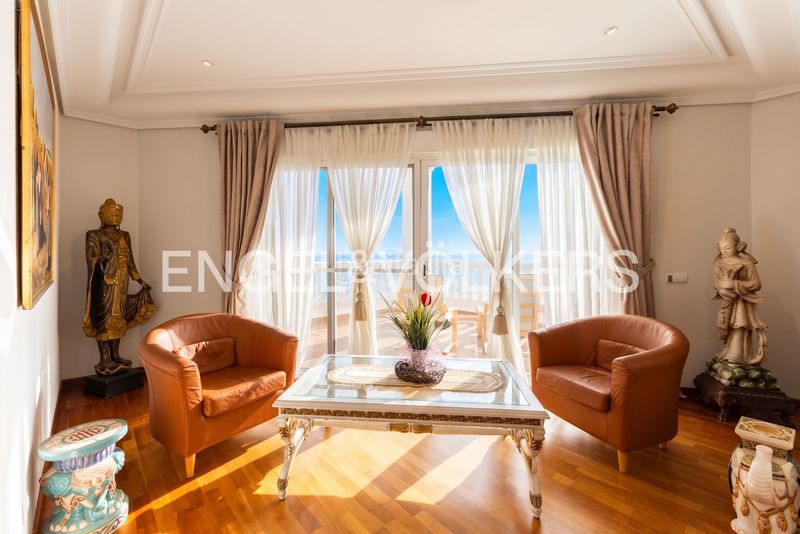 Foto bd099e55-e334-4fc8-a9a6-22cf07494ddb. Casa amb calefacció aparcament piscina a Playa de la Concha Oropesa del Mar