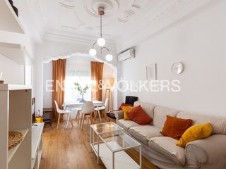 Miete Appartement  Carrer de mossèn planelles. Excelente piso a 5 min de la playa