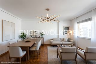 Appartement en Casco Urbano. Apartamento con vistas soleadas y acceso privilegiado a playas y