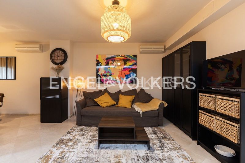 Foto 5d455905-8d28-4f46-884e-9f30ffa406de. Rent apartment with heating parking in Arrancapins Valencia