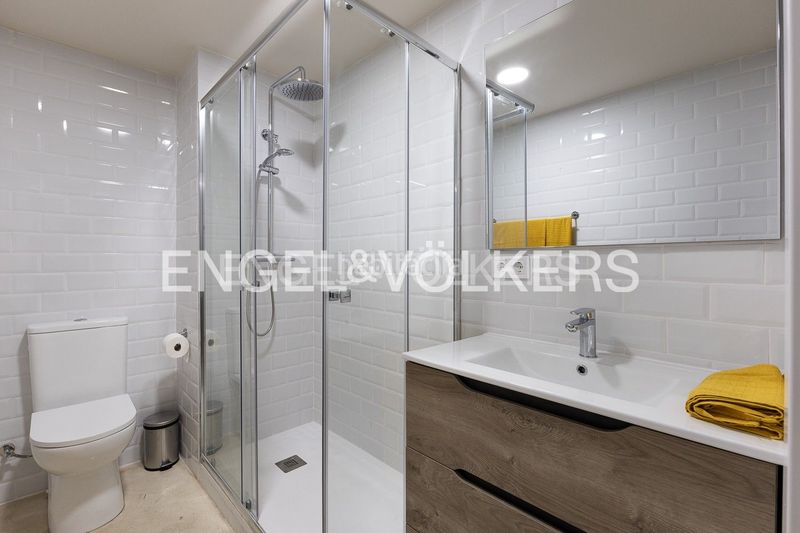 Foto be58cead-496b-4b0c-8dce-32393258622b. Rent apartment with heating parking in Arrancapins Valencia