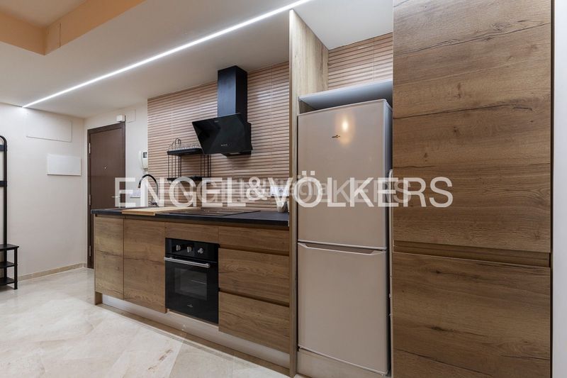 Foto fb4b7e9b-6a1b-458b-95af-e05c439b289d. Rent apartment with heating parking in Arrancapins Valencia