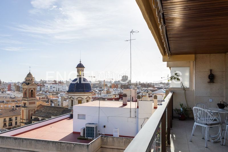 Foto bd15a154-1ddc-4a24-b360-4606b3714cc9. Rent flat with heating parking in El Botànic Valencia